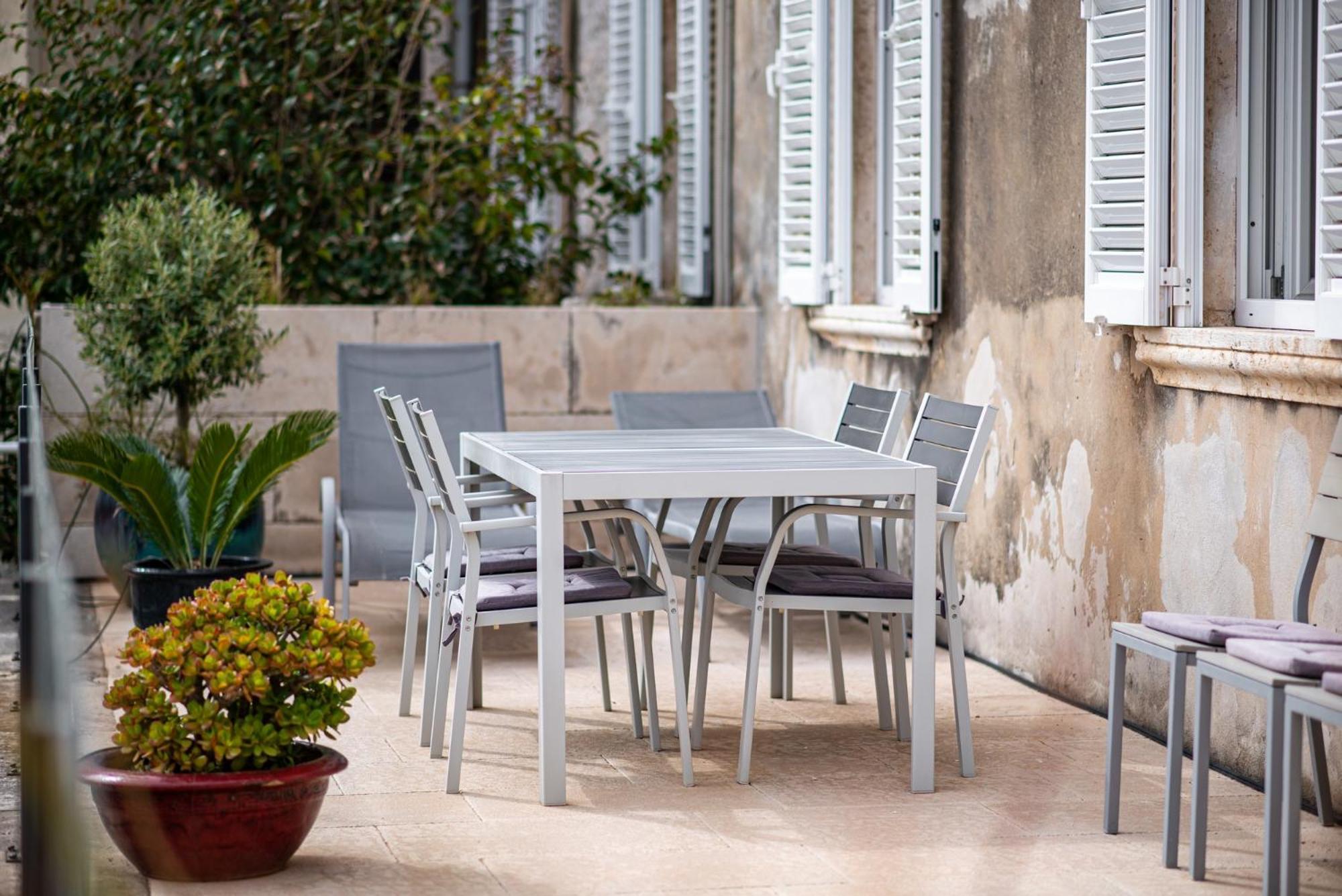 Secret Garden Apartment By Duhomes Dubrovnik Exteriör bild